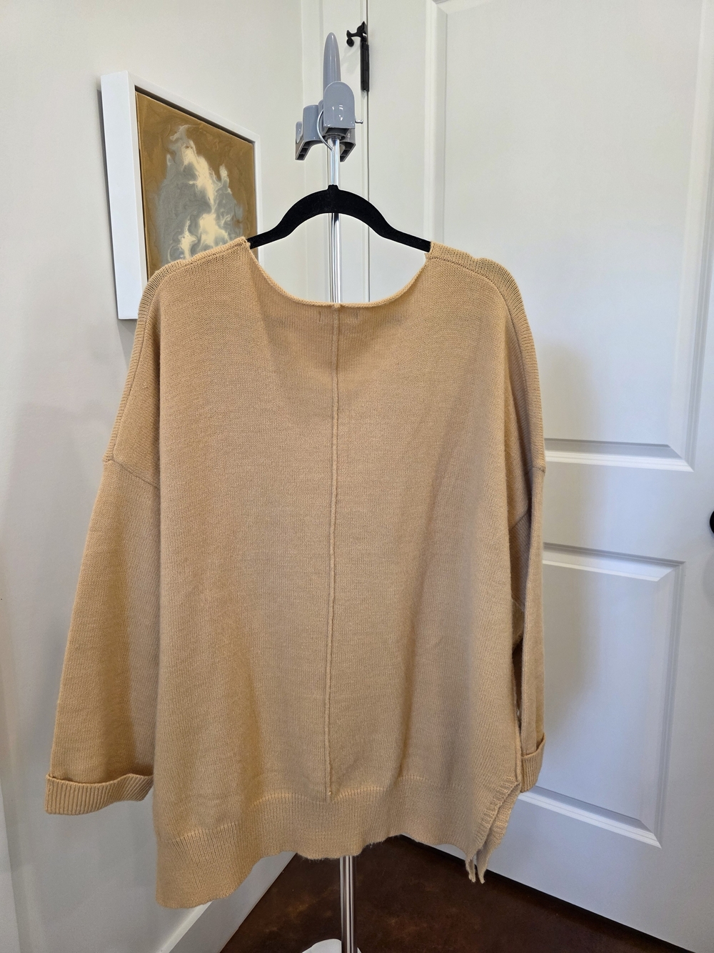 Easel V-Neck Knit Sweater Large - Picture 3 of 3